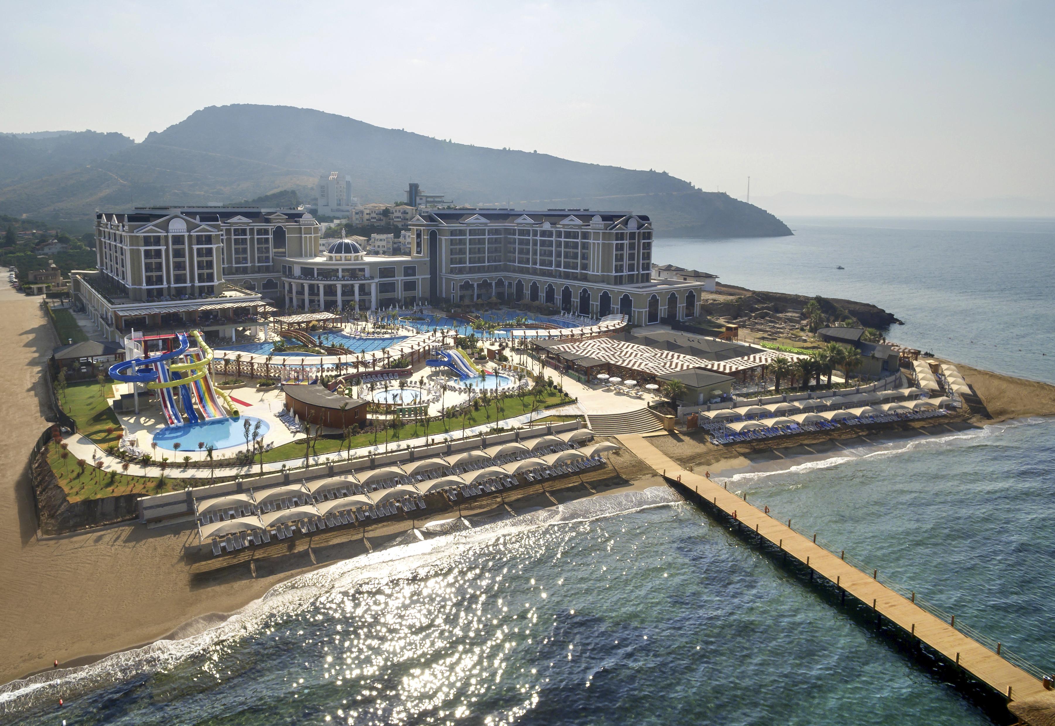 Sunis Efes Royal Palace Resort & Spa Özdere Esterno foto