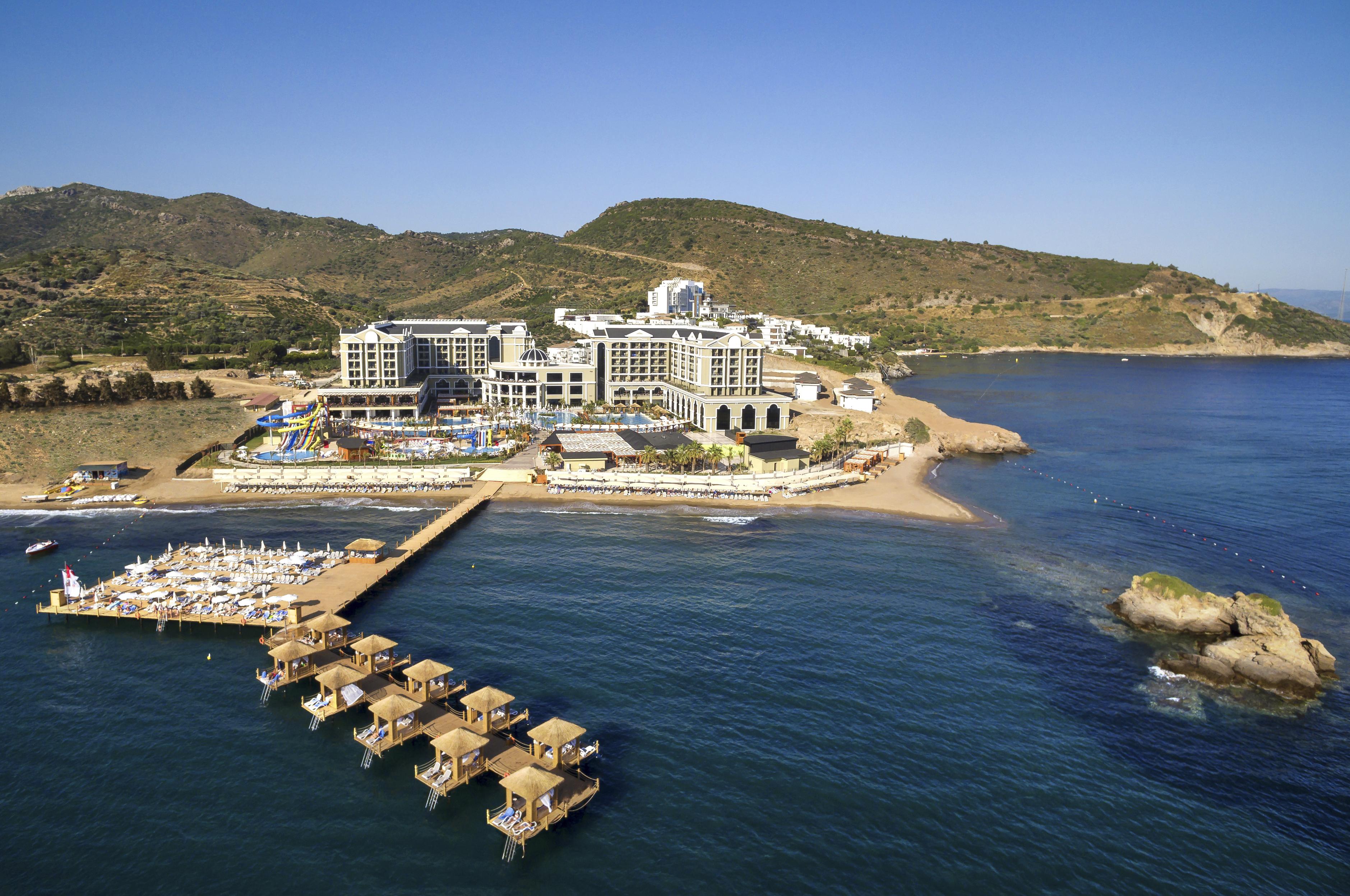 Sunis Efes Royal Palace Resort & Spa Özdere Esterno foto